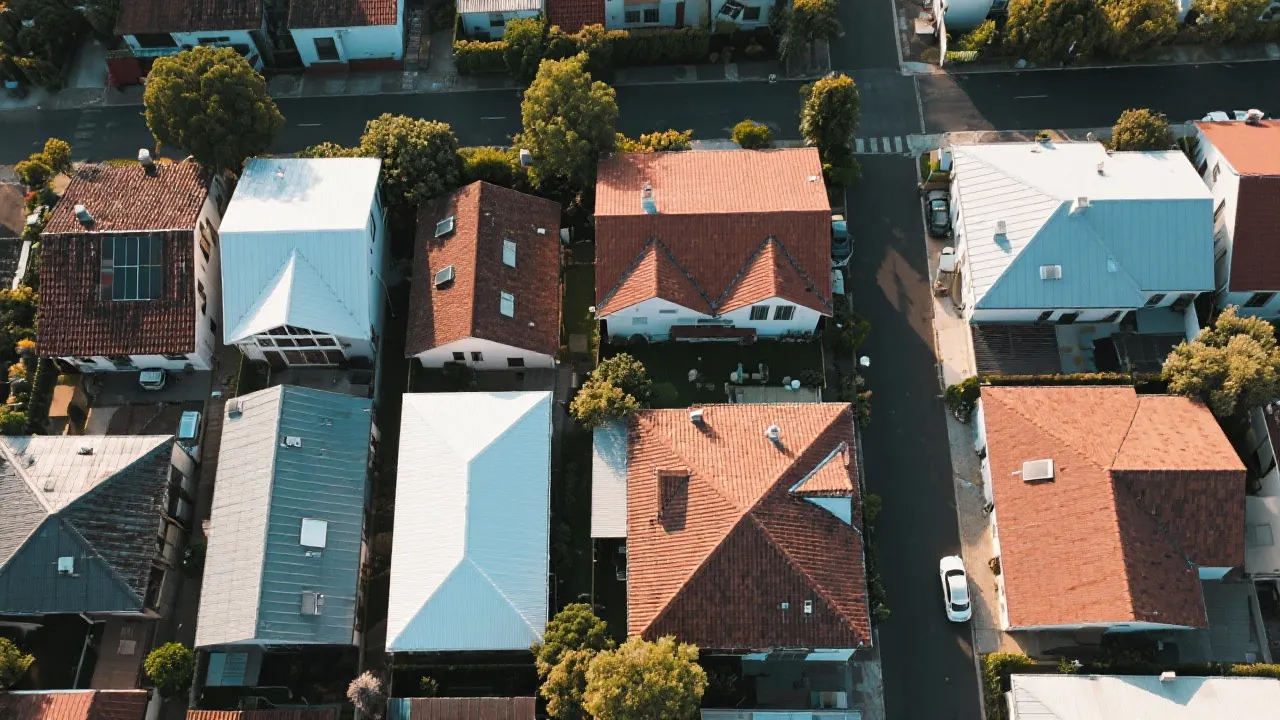 Comprehensive Guide to Roof Roofing