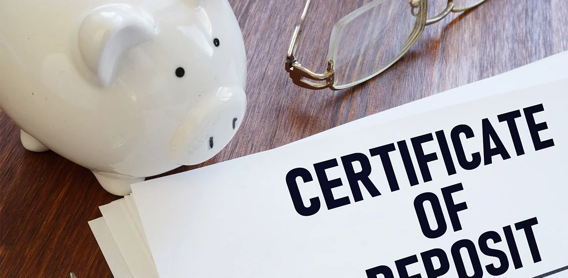 Maximizing Your Savings with Certificate of Deposits (CDs) and Interest Rates